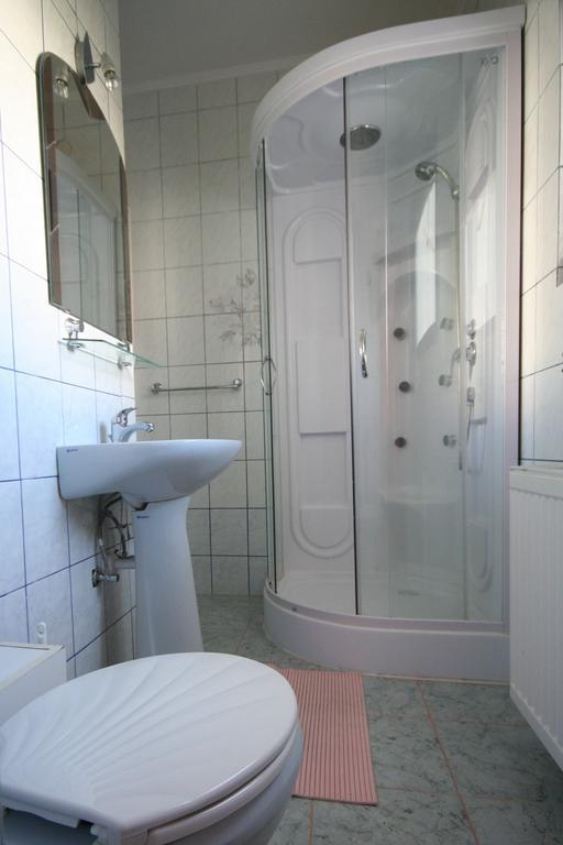 Napfeny Villa Balatonfured Ruang foto