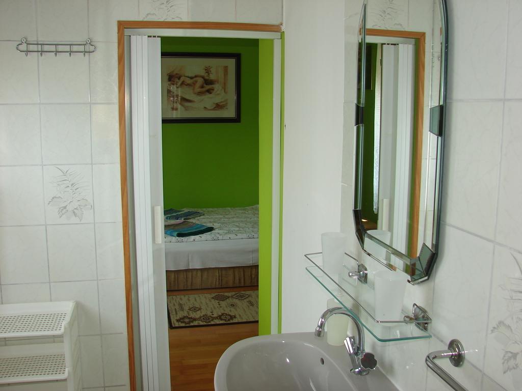 Napfeny Villa Balatonfured Ruang foto